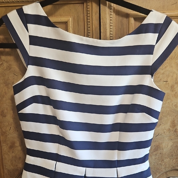 Kate Spade Never Worn New With Tags Size 0 Navy and White Striped Mini Dress - Picture 9 of 16